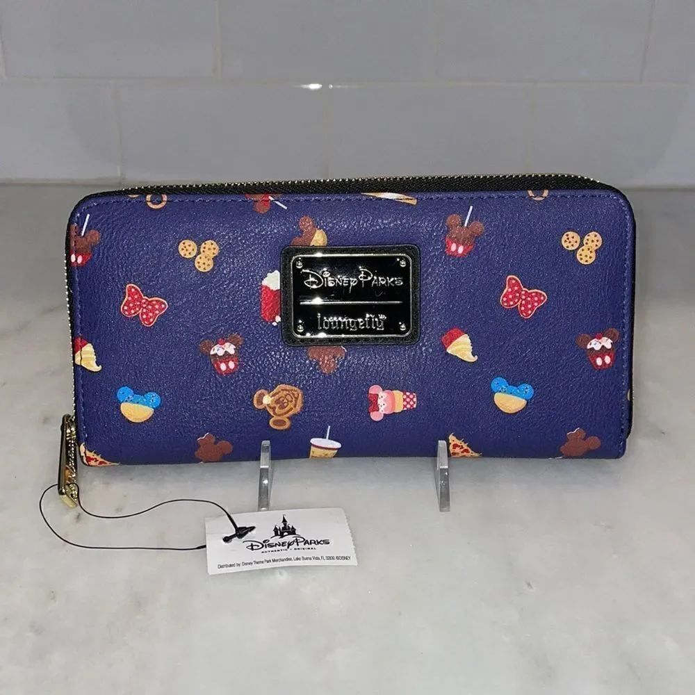 Lounge Fly Wallet Disney Parks NWT Snack Treats Food Zip Continental Wallet HTF